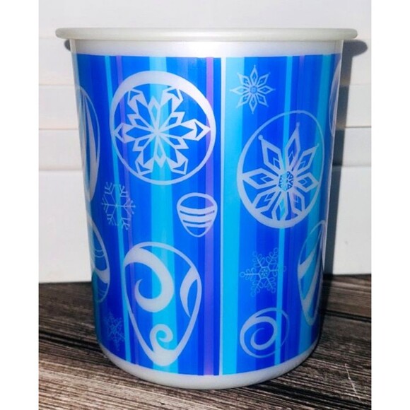 Holiday Tupperware Christmas Snowflake B Canister 24200-1 BNEW - Picture 1 of 2